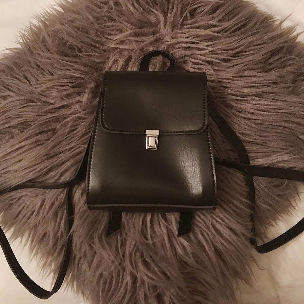 brandy melville backpack